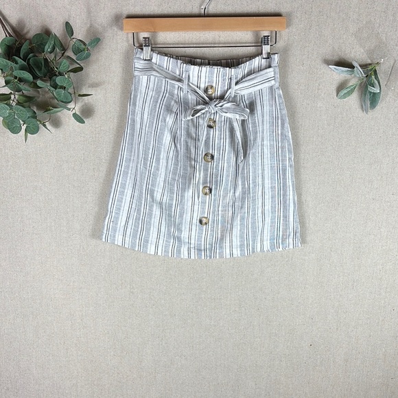 Ragstock > New with Tags Blue Striped Mini Skirt Medium - Picture 1 of 8